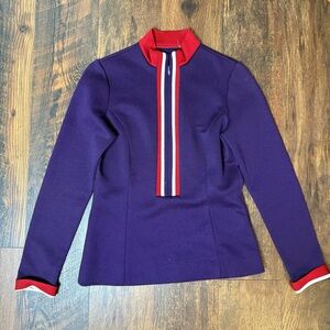 Purple and red vintage 70s 80s zip up top with red collar fashion #retrotop